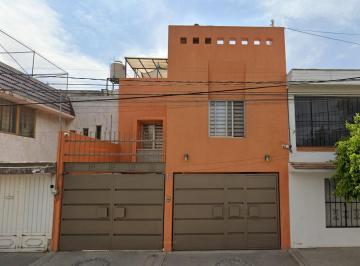 Casa de 3 habitaciones, Gustavo A. Madero · Casa en Remate en Ctm Aragon Gustavo a Madero