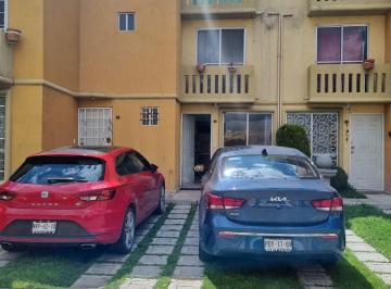 FACHADA · Casa en Venta en Tultepec