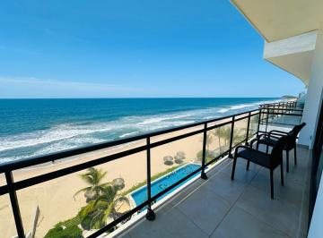 Departamento de 2 habitaciones, Mazatlán · Venta Departamento en Mazatlán en Pearl Tower, de 2 Recamaras, Amueblado, Equipado y Frente Al Mar