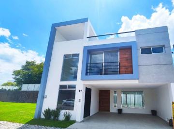 Casa en condominio de 3 habitaciones, San Andrés Cholula · Casa Nueva con Roof Garden, Estudio y Tecnología Inteligente | Zona Chedraui Selecto – Atlixcáyotl