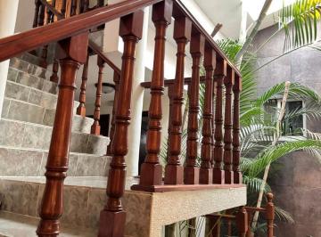 Casa de 6 habitaciones, León · Casa en Brisas del Campo