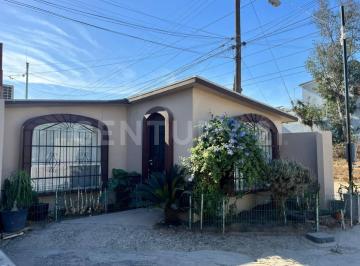 Casa · 98m² · 3 Recámaras · Rcv - 1369 Casa en Venta de un Nivel en Viilla Floresta