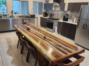 Casa · 305m² · 4 Recámaras · 4 Estacionamientos · Casa en Venta en Valladolid Yucatán Centro