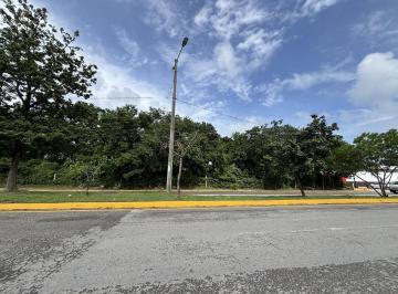 Terreno / Lote · 1590m² · Terreno Comercial en Venta en Av Xelha en Playa del Sol