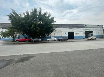 Nave industrial , Guadalajara · Nave en Venta Zona Industrial Guadalajara, en Esquina Uso Industrial Amplio