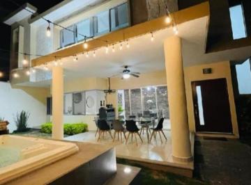 Casa en condominio · 208m² · 3 Recámaras · 2 Estacionamientos · Casa en Condominio en Tlaltenango Cuernavaca - Maz - 2152 - Cd