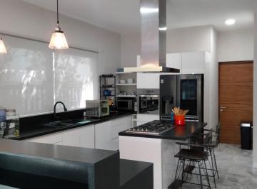 Casa de 3 habitaciones, Querétaro · Casa en Venta en Residencial La Vista Querétaro