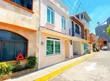 Casa en condominio · 170m² · 3 Recámaras · 2 Estacionamientos · Casa en Condominio - Carlos Hank González