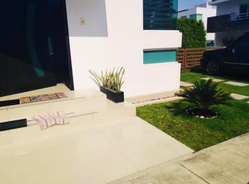 Casa en condominio · 250m² · 3 Recámaras · 4 Estacionamientos · Casa en Condominio - La Providencia