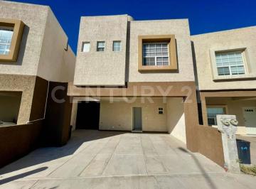 Casa · 140m² · 3 Recámaras · 2 Estacionamientos · Casa en Renta en Valle de Mercia, Chihuahua