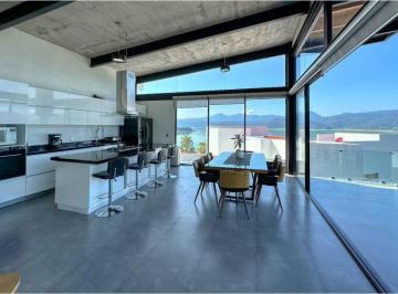 Casa en condominio de 4 habitaciones, Valle de Bravo · Casa en Venta en Valle de Bravo