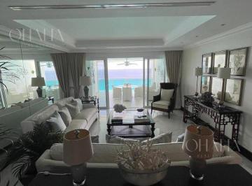 Departamento · 180m² · 2 Recámaras · 2 Estacionamientos · Departamento en Ven Venta Portofino