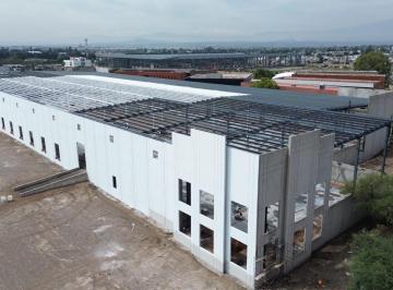 Nave industrial · 9837m² · Naves en Renta en Parque Industrial