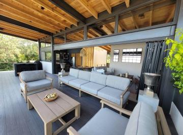 ee1f67833d50935596d5c6009f7e769e432c347ff663885e14803e8f115b262e · Casa en Conjunto en Venta en La Higuera Valle de Bravo
