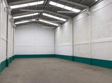 Bodega comercial en Renta Santa Maria Aztahuacan · Excelente y Ubicadisima Bodega en Renta Cerca de La Central de Abastos