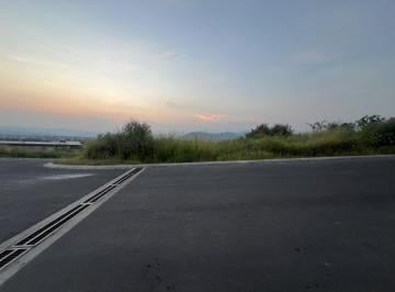 Terreno / Lote , Atlatlahucan · Terreno con Vista Panoramica en Lomas de Cocoyoc