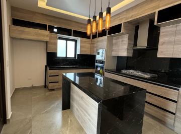 Casa de 3 habitaciones, Monterrey · Venta Casa El Uro, Castaños del Vergel.