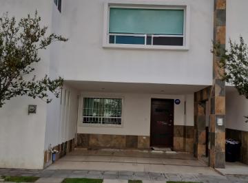 Casa de 3 habitaciones, Puebla · Casa en Venta en Fracc Rincon del Rio