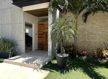Casa · 406m² · 3 Recámaras · 3 Estacionamientos · Casa en Venta en Privada Oasis, Yucatán Country Club - (4)