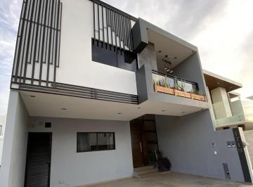 Casa · 4 Recámaras · 2 Estacionamientos · Casa en Renta Anual en Altabrisa Residencial; Cerritos, Mazatlán