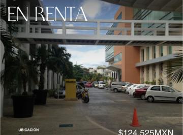 Oficina · 293m² · 6 Estacionamientos · Oficina de 293 m² en Renta Av Bonampak Nayandei Cancún