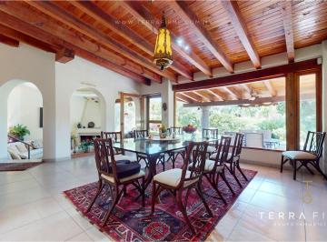 Casa en condominio de 4 habitaciones, Querétaro · Casa en Venta en Villas del Mesón Juriquilla, Querétaro
