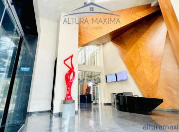Oficina , Guadalajara · Lujoso Espacio Corporativo en Renta Planta Baja Altus Providencia