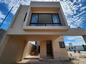 Casa de 3 habitaciones, Dzemul · Casa en Venta Mérida, con Vista Al Mar en San Benito, Dzemul