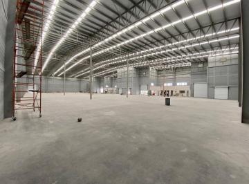Bodega comercial · 4191m² · 19 Estacionamientos · Renta Nave Industrial Nueva Desde 928 m² Hasta 4,191 m²