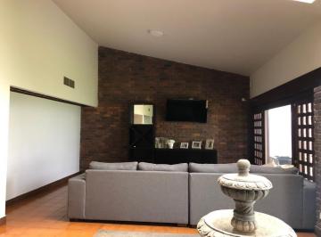 Casa · 840m² · 4 Recámaras · 3 Estacionamientos · Casa en Venta en San Patricio