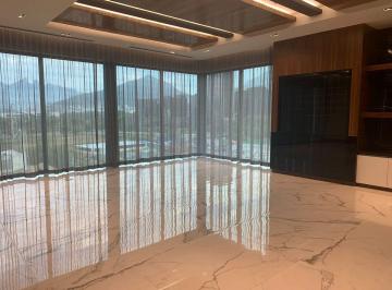 Departamento · 284m² · 3 Recámaras · 3 Estacionamientos · Departamento de Lujo en Venta en Arboleda