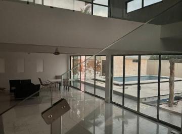 Casa · 552m² · 4 Recámaras · 6 Estacionamientos · Casa en Venta en Chicxulub, Puerto Progreso