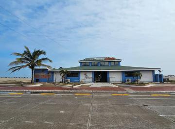 Local comercial · 6000m² · 20 Estacionamientos · Local en Renta. Restaurante Bar en Playa Miramar