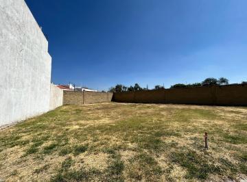 Terreno / Lote · 323m² · Terreno en Venta en Mayorazgo Residencial