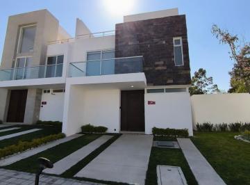 Casa · 148m² · 3 Recámaras · 2 Estacionamientos · Vendo Casa Nueva con Jardin en Fraccionamiento, Lomas 3, Kassia Puebla