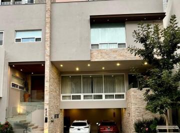 Casa de 4 habitaciones, Santa Catarina · Preciosa Residencia en Venta Privada Las Huastecas