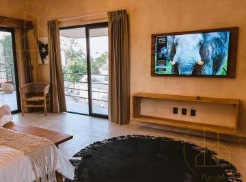 Casa · 200m² · 3 Recámaras · Townhouse de 3 Rec en La 5ta Av Tulum, Disponible con Financiamiento Interno Sin Intereses