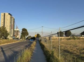Terreno en Renta en Av. Universidad – Ubicación Estratégica · Terreno en Renta en Av Universidad – Ubicación Estratégica