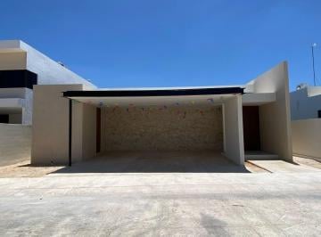 Casa de 2 habitaciones, Mérida · Venta de Residencias de Uno y 2 Niveles Privada en Tamanché Mérida Yucatán