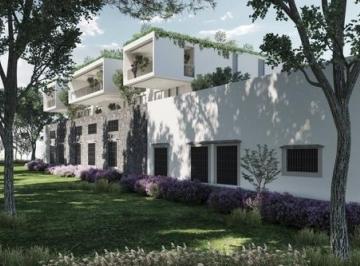 Casa · 456m² · 3 Recámaras · 4 Estacionamientos · Ximal: Experimenta El Lujo de Las 3 Casas Colonial en Chimalistac