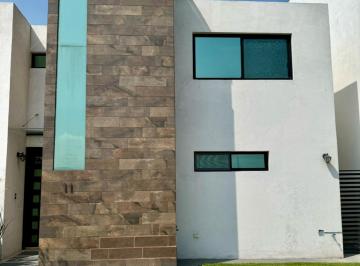 Casa en condominio de 3 habitaciones, Atlixco · Casa en Venta Atlixco, Puebla Fraccionamiento Tierra Caoba