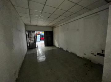 Local comercial · 24m² · 20 Estacionamientos · Local en Renta en Serviplaza La Viga, Calzada de La Viga, Colonia Mexicaltzingo - (4)