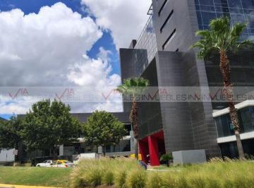 Local comercial · 60m² · 6 Estacionamientos · Local Comercial en Venta en del Paseo Residencial
