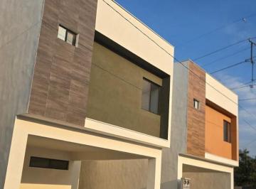 Casa · 186m² · 3 Recámaras · Casa en Adolfo Lopez Mateos