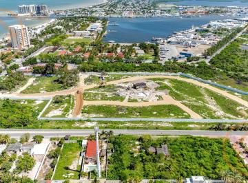 Terreno / Lote · 326m² · Terreno en Puerto Lindo, Yucatán.