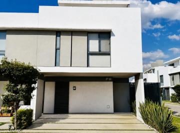 Casa en condominio de 4 habitaciones, Tlajomulco de Zúñiga · Casa en Renta en Las Grullas Residencial