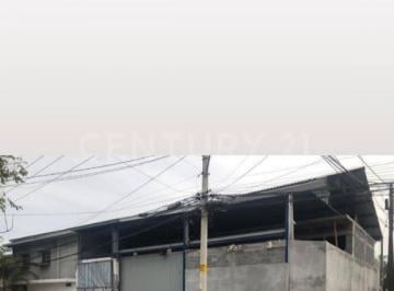 Local comercial · 573m² · 3 Estacionamientos · Venta de Plaza Comercial