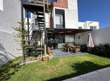 Casa de 3 habitaciones, Querétaro · Grand Juriquilla. Venta - Casa con 3 Recamaras, Roof, Cuarto de Servicio