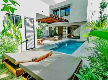 Casa · 309m² · 4 Recámaras · 2 Estacionamientos · Casa en Venta en Aldea Zama Tulum