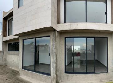 Casa · 510m² · 3 Recámaras · 6 Estacionamientos · En Venta Preciosa Casa en Obra Gris con Terraza Hacienda de Las Palmas – Interlomas (D)
